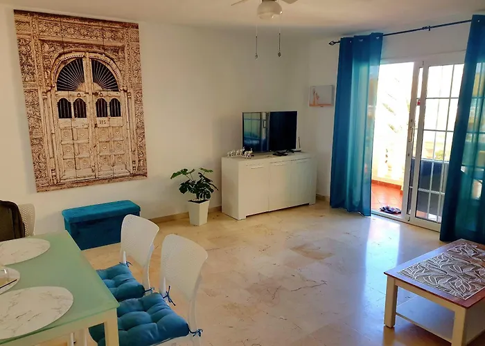 \'Casa Ideal\' A22 - Las Arenas Complex