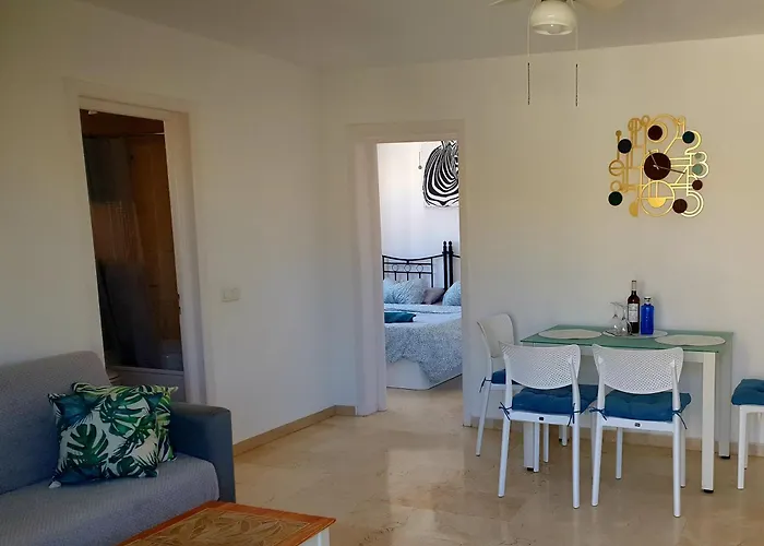 \'Casa Ideal\' A22 - Las Arenas Complex
